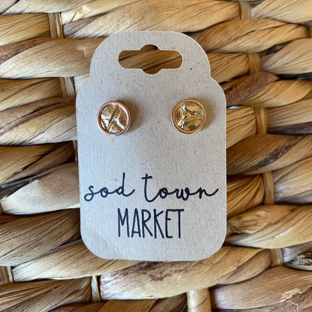 8mm faux leather stud earrings- gold reptile embossed